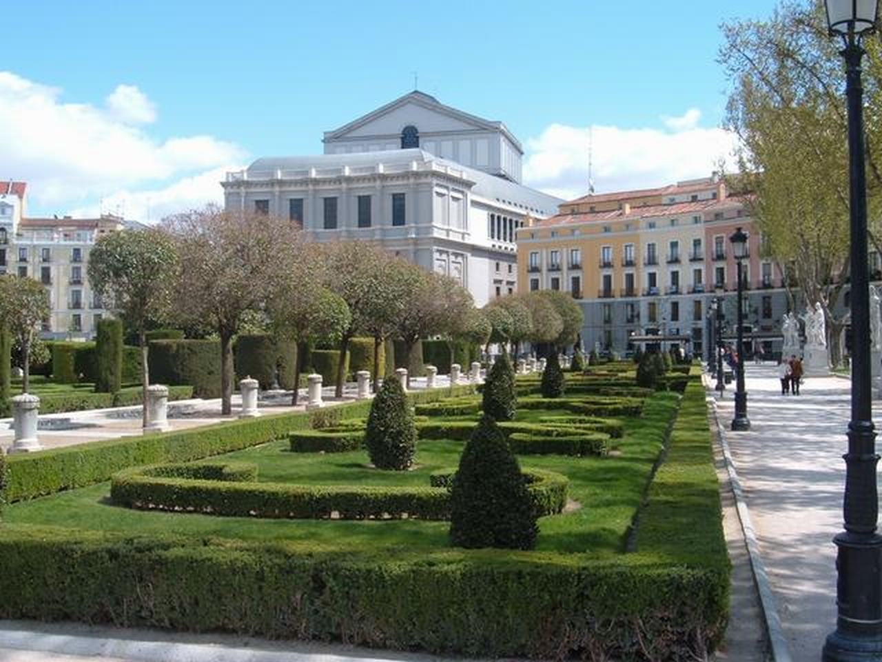 Plaza de Oriente Madrid сквер