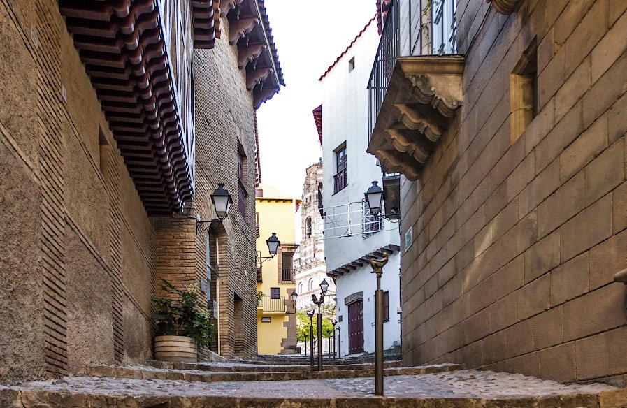улочки в испанской деревне