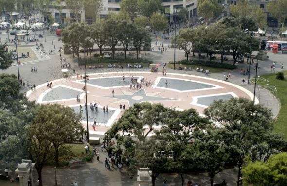 Центр площади Каталонии